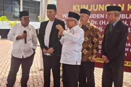 Wapres Ma'ruf Amin ajak ulama Aceh berijtihad kembangkan ekonomi syariah