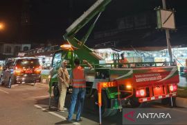 Pemkab Nagan Raya pasang 50 unit lampu penerang jalan, ini lokasinya