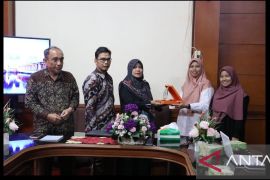 KPU-akademisi lakukan pengmas pendidikan politik bagi pemilih muda