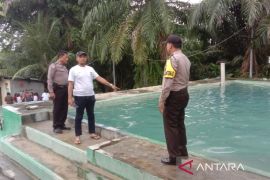 Asyik berswafoto, balita di Deliserdang tercebur di kolam dan meninggal