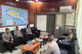 Polda Maluku  cek kesiapan pengamanan Pemilu di Polres SBT