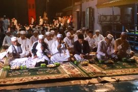 Sak gelar ritual tolak bala "Ghatib Beghanyut"