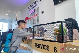 Disdukcapil Kendari sebut 2.000 pemilih pemula belum rekam E-KTP