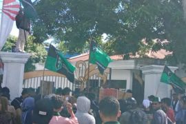 Masyarakat minta aktivitas perusahaan tambang Malut dievaluasi