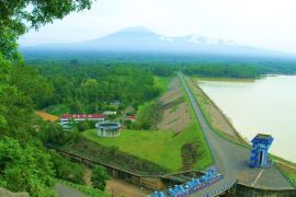 Penataan kawasan Waduk Gajah Mungkur selesai Desember 2023