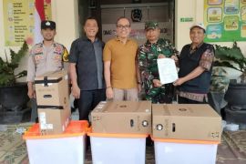 Magetan distribusikan alat "e-voting"  Pilkades Serentak 2023