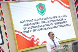 Pemkab Tapsel adakan coaching clinic wujudkan transformasi birokrasi