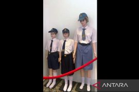 Belajar membaca "Ini Ibu Budi" di Museum Pendidikan Kota Pahlawan