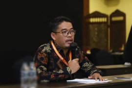 Bawaslu Karawang ingatkan para kades netral dan tidak terlibat kampanye Pemilu