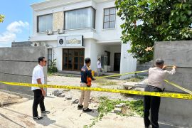 Polresta Denpasar sita barang bukti kasus penyegelan kantor LABHI