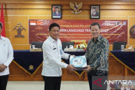 Kemenkumham latih petugas Imigrasi mampu berbahasa Mandarin