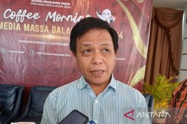 KPU Kepri tetapkan seorang bacaleg yang tidak memenuhi syarat