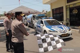 Polres Cirebon Kota distribusikan air bersih untuk warga terdampak kekeringan