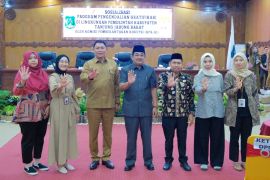 Bupati Tanjab Barat buka sosialisasi program pengendalian gratifikasi oleh KPK RI