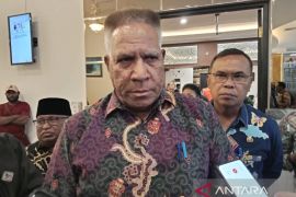 Gubernur Papua Barat teken rekomendasi sepuluh calon Komisi Informasi