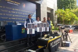 Polisi sebut Sutradara film dewasa pernah jadi tukang urut dan pemulung