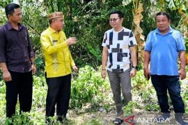 Anggota DPRD Gorontalo Utara awasi pembangunan infrastruktur