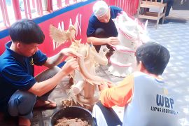 Napi perempuan Lapas Martapura dibekali keterampilan kerajinan tangan