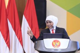 Gubernur Khofifah luncurkan gerakan "ASN Dahar Ngopi"