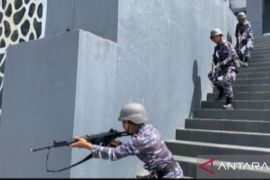 Lanal Kendari laksanakan glagaspur pangkalan bersama Sat Brimob Polri