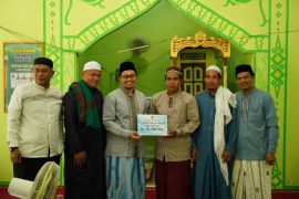 Bupati HST kunjungi desa imbau warga tidak membakar lahan