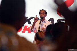 Presiden Jokowi sebut Indonesia bukan negara "kaleng-kaleng"
