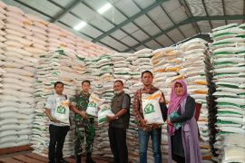 Bulog NTB distribusi beras SPHP murah antisipasi lonjakan harga