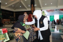 Pemprov Jatim salurkan bantuan untuk warga di Jombang