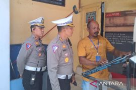 Sidak Satpas Polresta Deliserdang, Dirlantas Polda Sumut: Bikin SIM tidak ada dipersulit