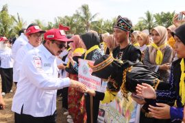 PMI Banjar bantu warga alami kekeringan dan kekurangan air bersih