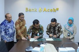 Penerima KUR wajib terlindungi BPJAMSOSTEK