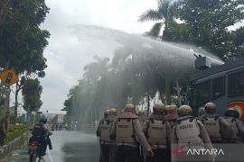 Polres Agam gelar simulasi sispamkota pengamanan Pemilu serentak 2024 (Video)