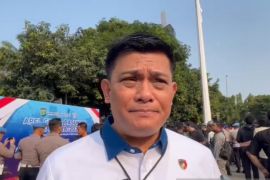 Polisi kirim surat panggilan kedua kepada para pemeran film dewasa