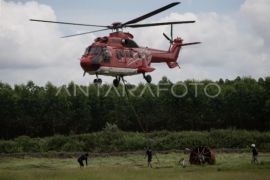 BPBD operasikan empat helikopter pengebom air untuk padamkan karhutla OKI
