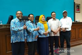 Akademisi UNS sebut tak sulit bagi Indonesia saingi  China