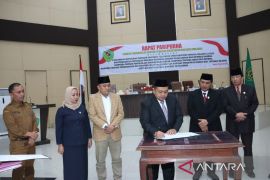 7 Fraksi DPRD Tapsel setujui Rancangan Perda Perubahan APBD 2023