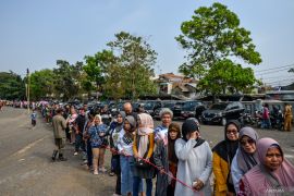 Menjaga stok dan stabilitas harga beras
