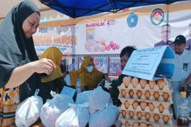 Pemprov Sulbar prioritaskan keluarga miskin dan stunting pada Gerakan Pangan Murah