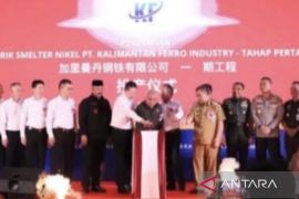 Gubernur Kaltim berharap peran smelter tingkatkan  ekonomi masyarakat