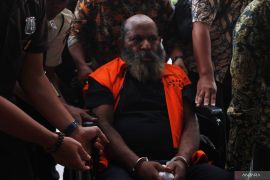 Jaksa minta Lukas Enembe divonis sesuai tuntutan