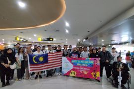 Sejumlah negara peserta Asian Music Games tiba di Jember