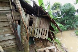 Banjir dipicu hujan deras masih genangi sebagian wilayah di Bireuen