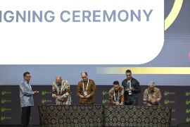 Tiga kontrak bagi hasil migas total investasi 22,2 juta dolar diteken