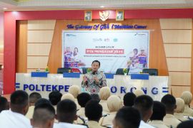 Siapkan pemimpin dari Indonesia Timur, Pertamina Trans Kontinental gelar "PTK Mengajar"