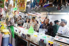Pemkab: Kenaikan harga beras dan gula di Pati masih dalam batas  wajar