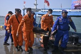 Polres  Jepara gelar simulasi penanganan kapal terbakar