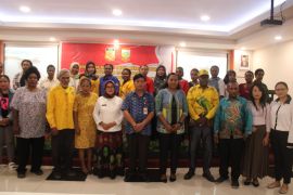 Pemprov Papua beri pendidikan politik caleg perempuan di Keerom