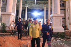 Bupati monitoring proses pembangunan  kantor baru di Sebelimbingan