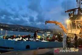 Tim SAR Libya temukan 245 jasad korban banjir dalam sehari