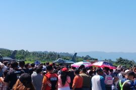 Warga antusias datangi open base Latma Elang Ausindo 2023